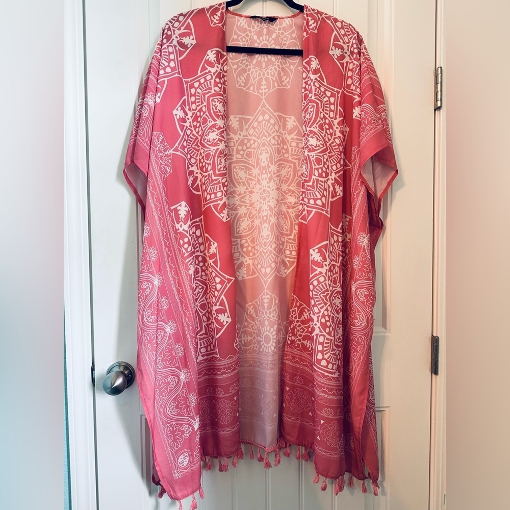 K184 Dokotoo Dusty Pink Tassle Kimono OSFM NWOT